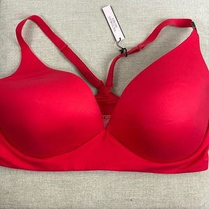 Victoria Secret Lightly Lined Plunge Bra Size 38DD